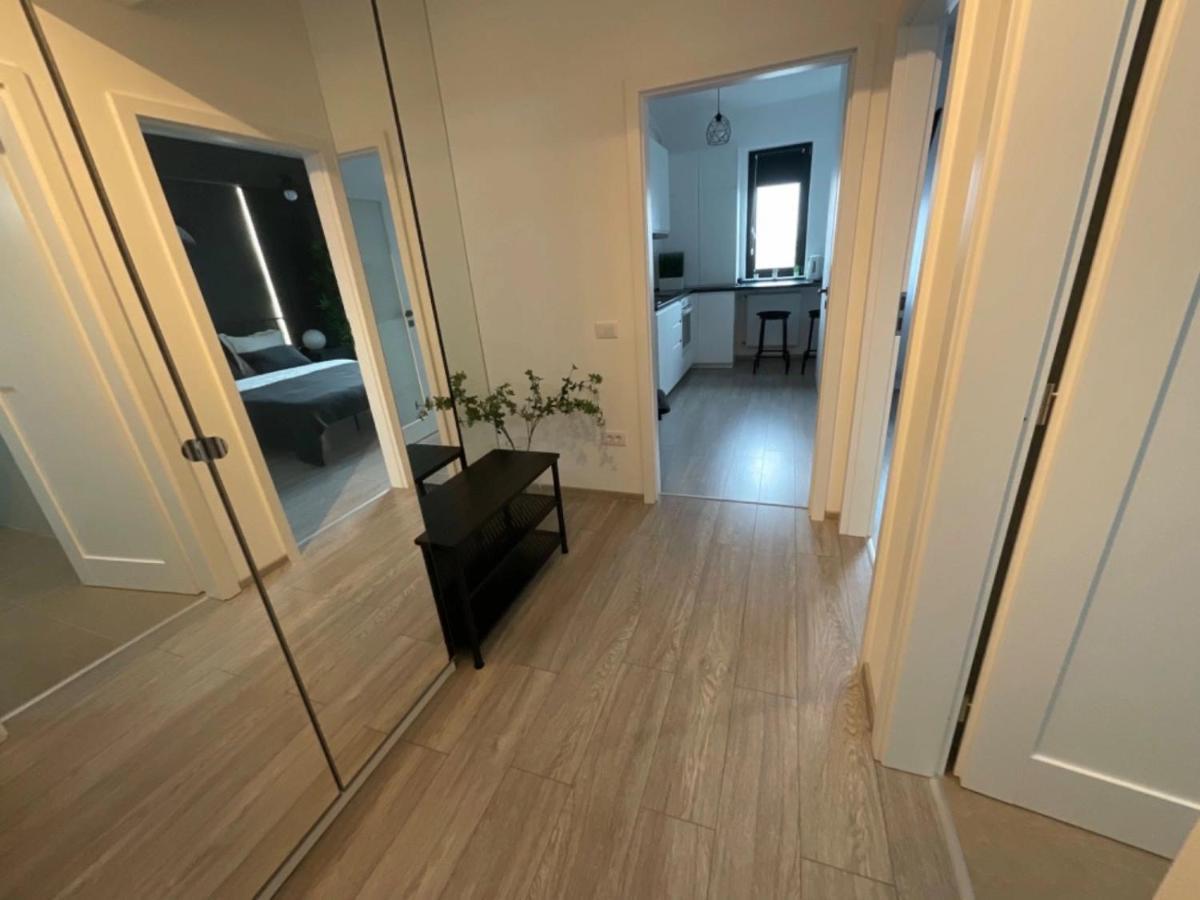 Palas Mall Apartment Q Residence ヤシ エクステリア 写真