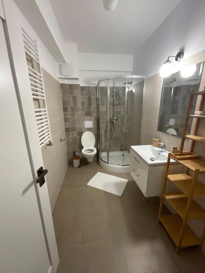 Palas Mall Apartment Q Residence ヤシ エクステリア 写真