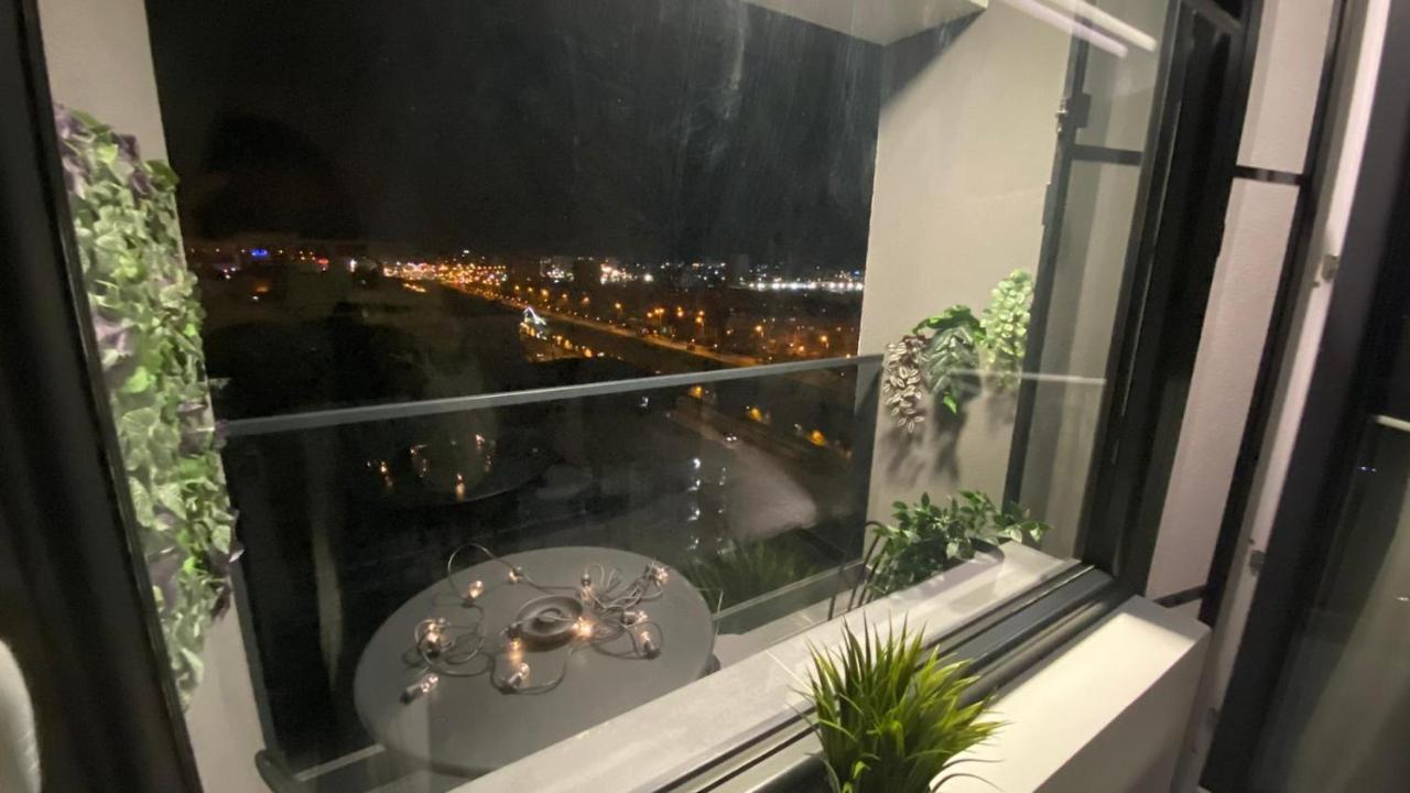 Palas Mall Apartment Q Residence ヤシ エクステリア 写真